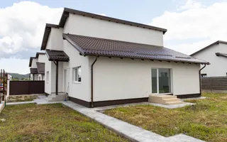 Casa Sanpetru Noua- Intabulata - Poză 13