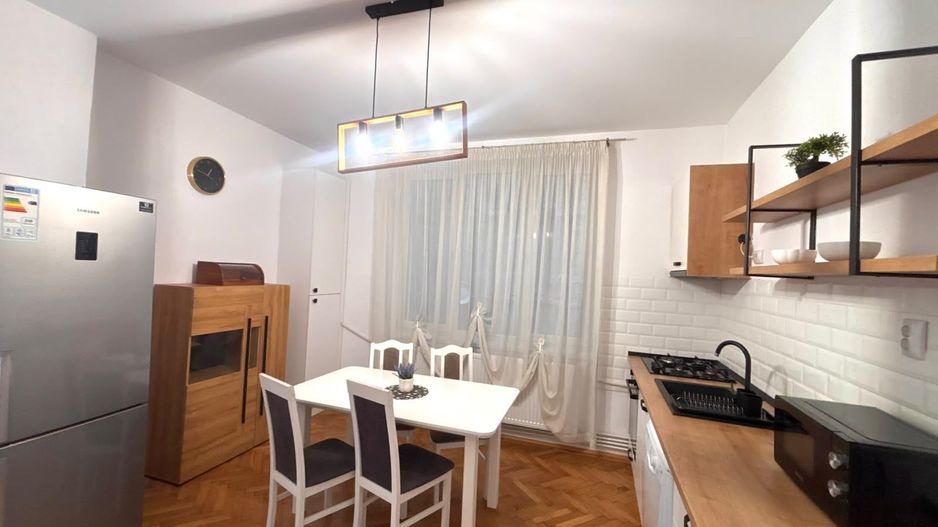 Apartament modern și elegant în zona Centrală - Poză 13
