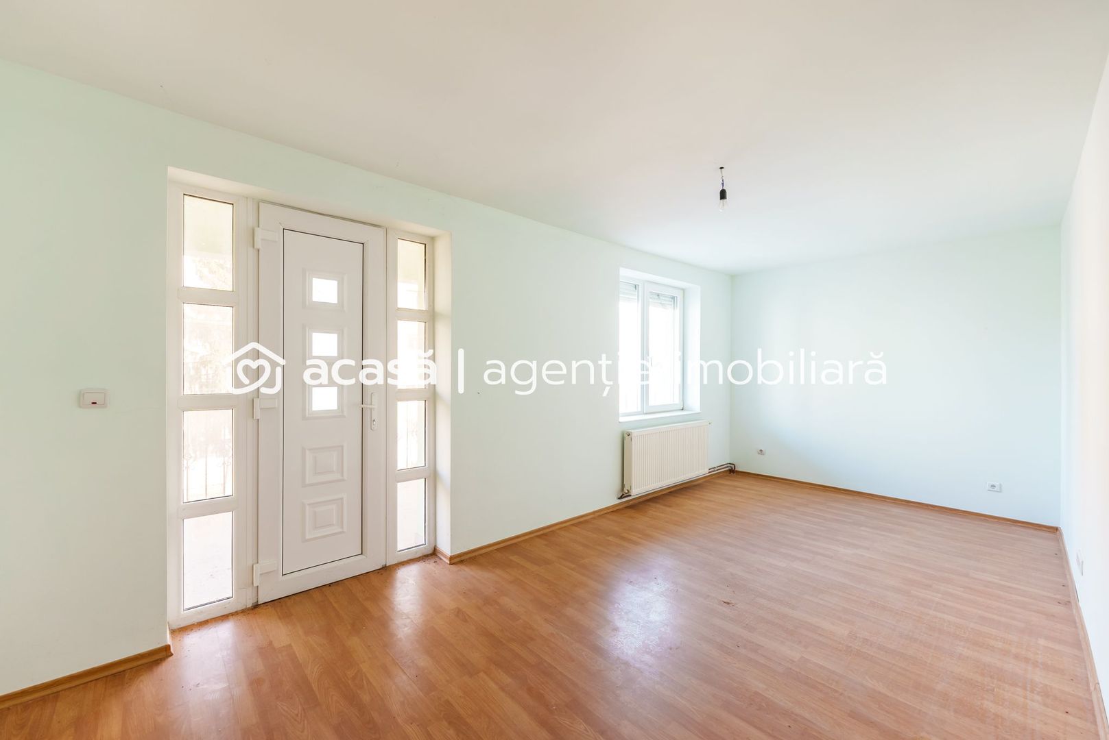 VÂNDUT! Casă cu destinații multiple în cartierul Aurel Vlaicu - Poză 3