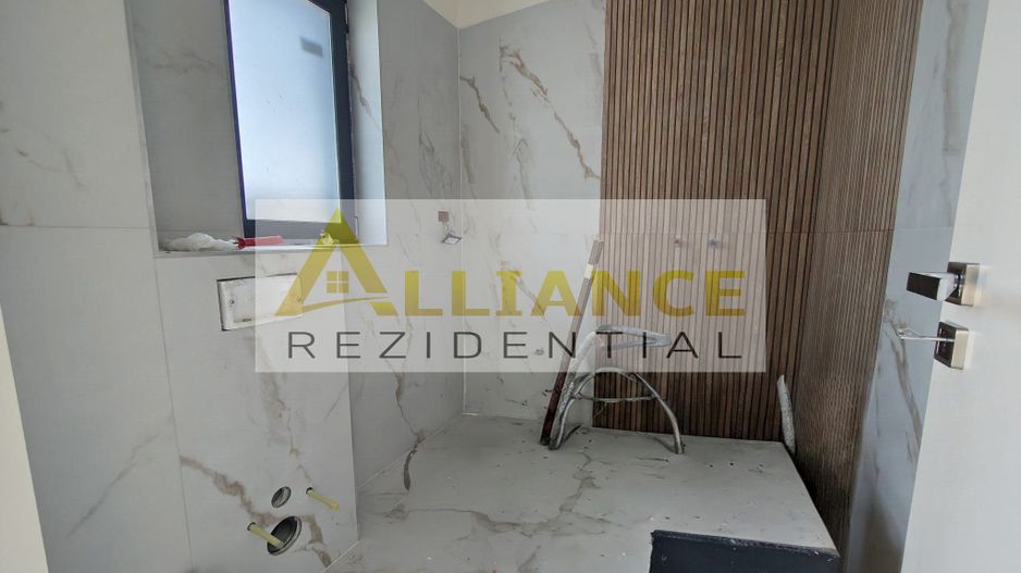 Vila individuala in zona Miorita | 4 camere | Teren 300 mp - Poză 11