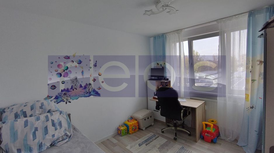 VANZARE 4 CAMERE I DECOMANDAT I METROU I VALEA OLTULUI, DRUMUL TABEREI - Poză 6