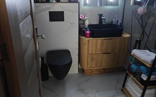 Apartament 3 camere, mobilat și utilat, cu parcare, zona Terra. - Poză 5
