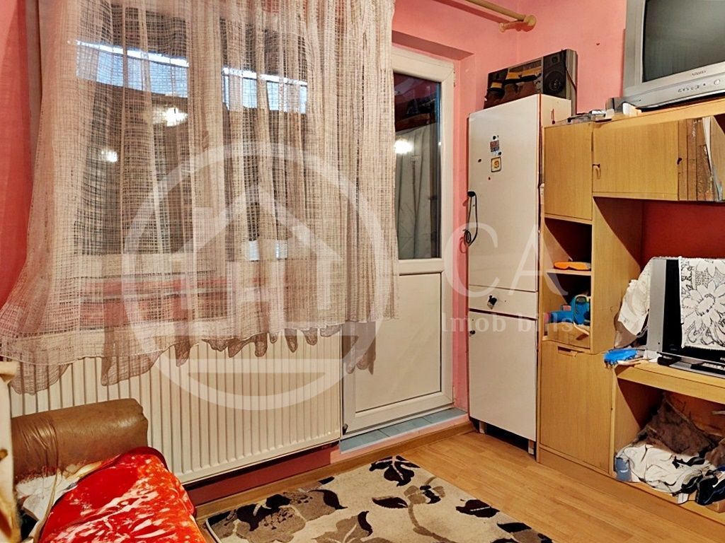 Apartament de vanzare 3 camere zona Decebal, Oradea. - Poză 4