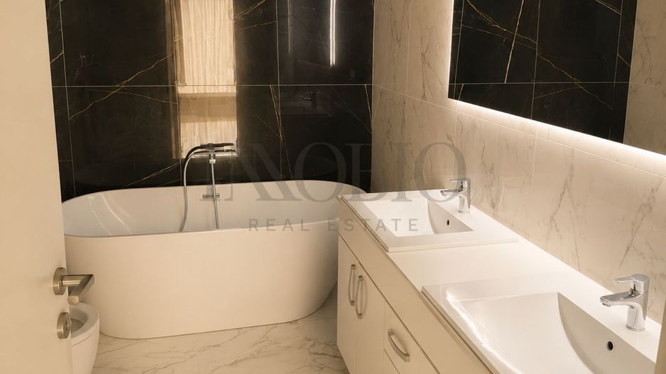 Apartament premium cu 4 camere și terasă generoasă - Poză 8