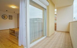 Apartament 2 camere, Urban Coresi , Premium ,Terasa MARE - Poză 1