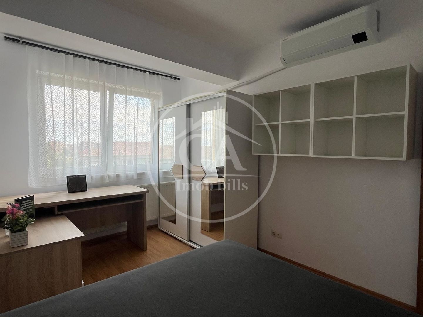 Apartament cu 3 camere de vânzare în zona Iosia, Oradea - Poză 2