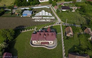 Casă spațioasă cu teren generos de 3.200 mp, VASLUI - MÎNJEȘTI; - Poză 4