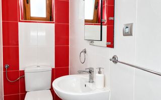 SEDIU FIRMĂ | 290 MP | CURTE, TERASĂ, GARAJ | ȘELIMBAR - OCTAVIAN GOGA - Poză 4