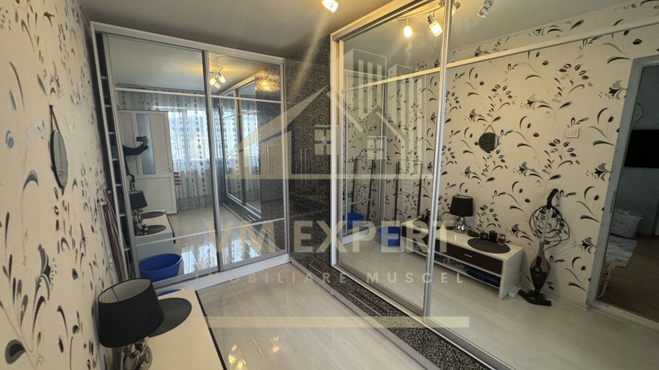 APARTAMENT 3 CAMERE ETAJ 3 VISOI - Poză 14