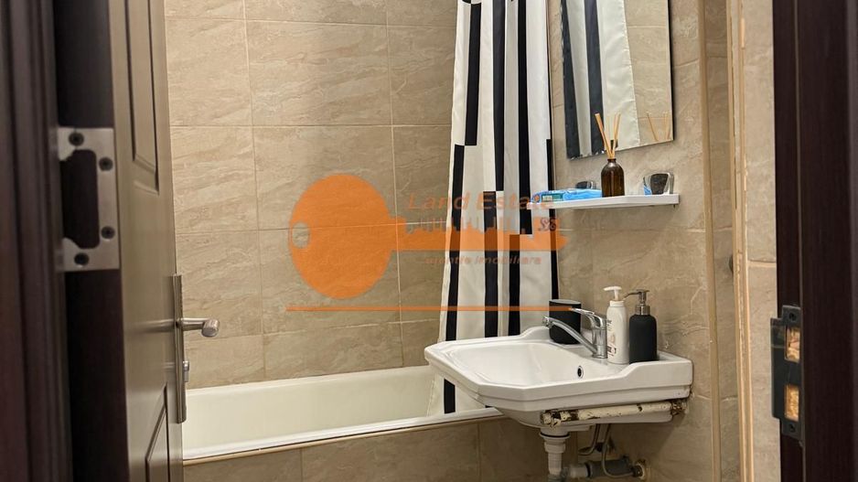 2 camere Obor ( 1 minut de metrou ) - Poză 5