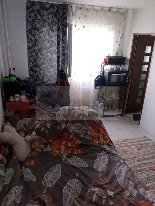 Garsonieră Păcurari – etaj 3, lift , renovată complet 55.000 € - Poză 2