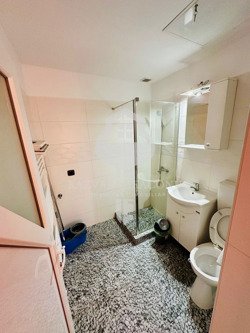 Casă de închiriat 2 camere – Zona Delfinariu, Constanța - Poză 7