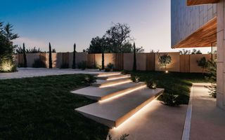 VILA FRONTLAKE SNAGOV – acolo unde arhitectura întâlnește libertatea - Poză 31