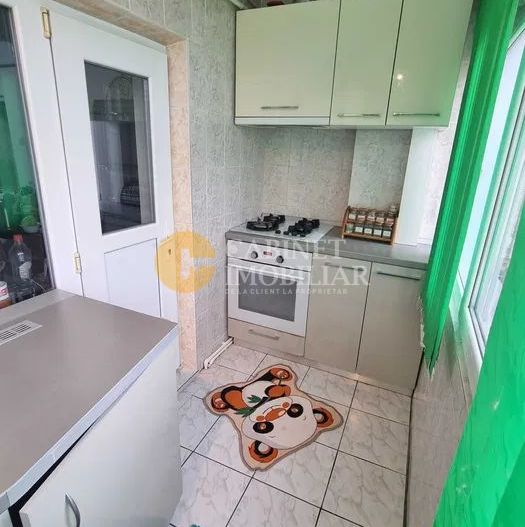 Cug - 3 Camere Decomandat  -Etaj 3 , Bloc 1986 - Poză 3