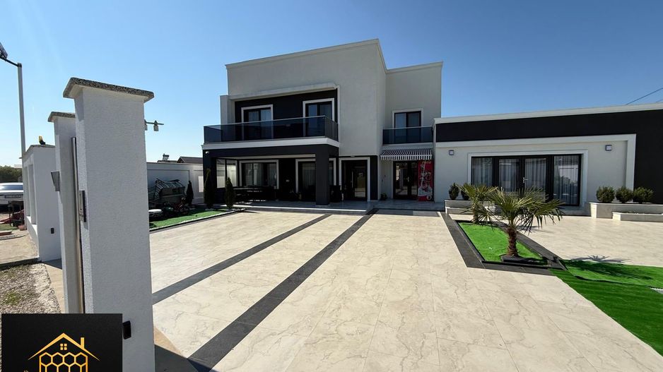 Vila Luxury P+1 | Piscina & Design Interior | Zona Selgros – Premium - Poză 2