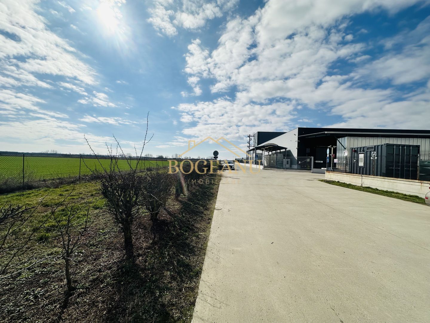 BG141-Teren-46.400 mp-Front 300 ml acces TIR | INCONTRO-Calea Sagului - Poză 3