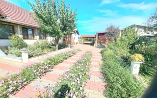 Casa individuala spatioasa, renovata total pe parter I Recas | COM 0% - Poză 1