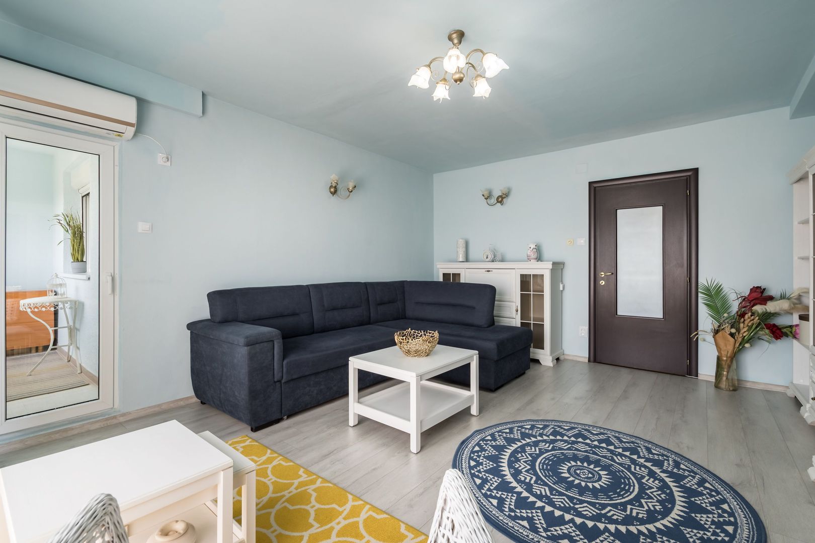 COMISION 0% - Apartament 80mp superb renovat la doar 5 minute metrou Pta Muncii - Poză 1