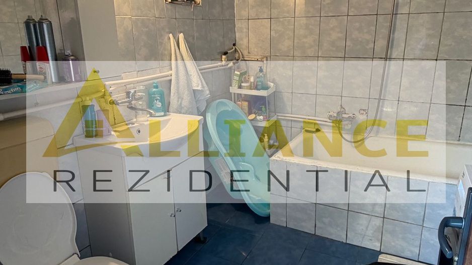 CASA CU 5 CAMERE Eroii Revolutiei 110.000€ - Poză 12