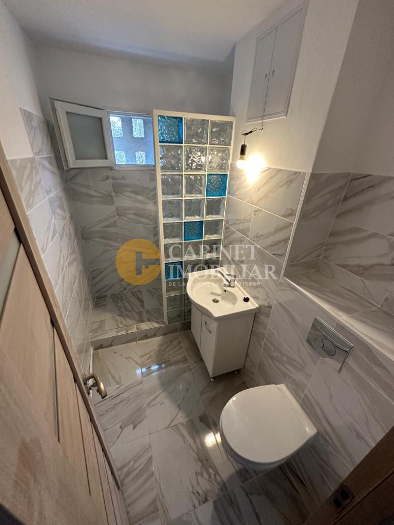 Etaj 2 apartament cu 2 camere 54mp renovat zona Tatarasi-Dispecer - Poză 3