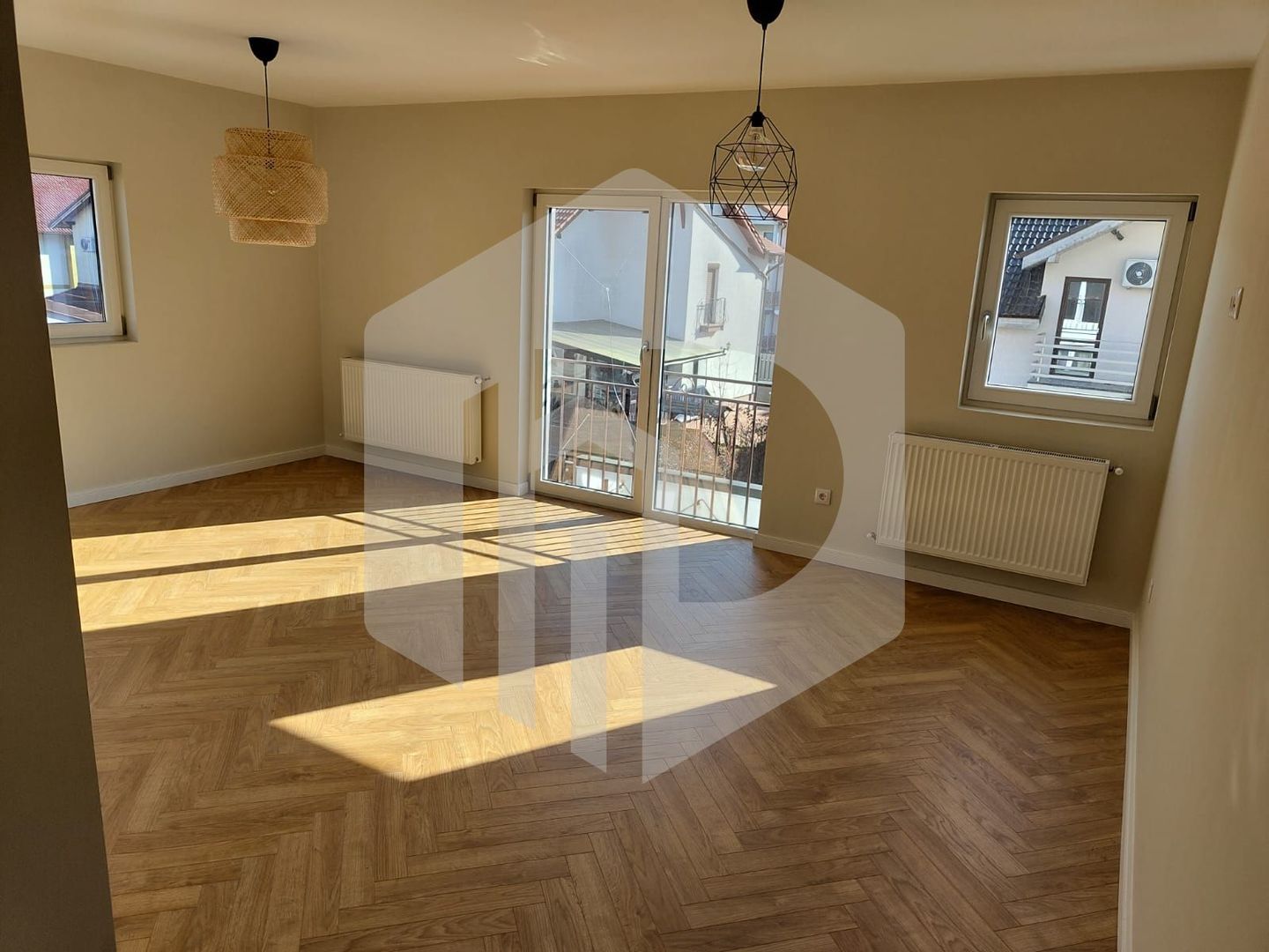 Apartament 3 Camere | Etaj 1 | Decomandat | La Cheie | Arhitectilor - Poză 2