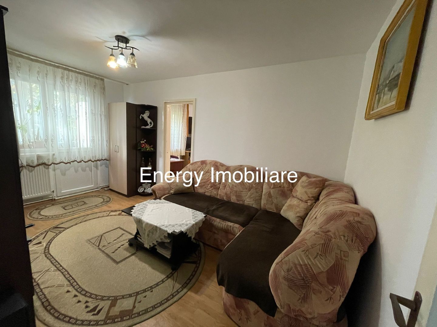 Apartament cu 3 camere, zona Dâmbul Pietros - Poză 3