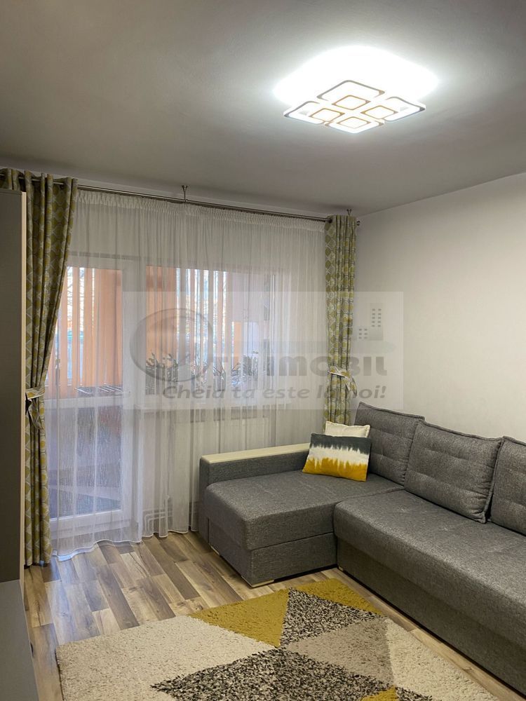 Apartament cu 3 camere - Dacia - 124.000 euro ! + boxa depozitare ! - Poză 3
