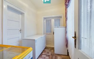 Casă pitorească în județul Arad - Poză 13