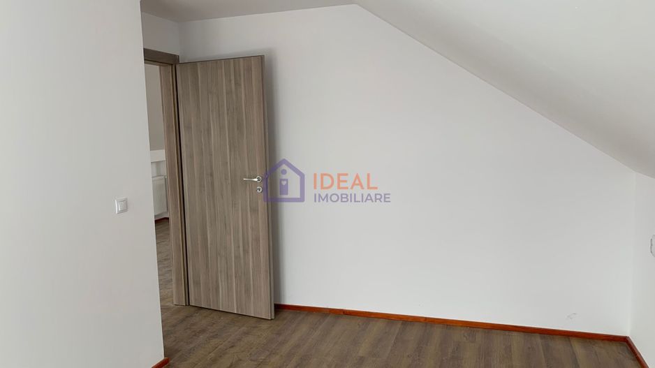Apartament spatios in Cisnadie - Poză 13
