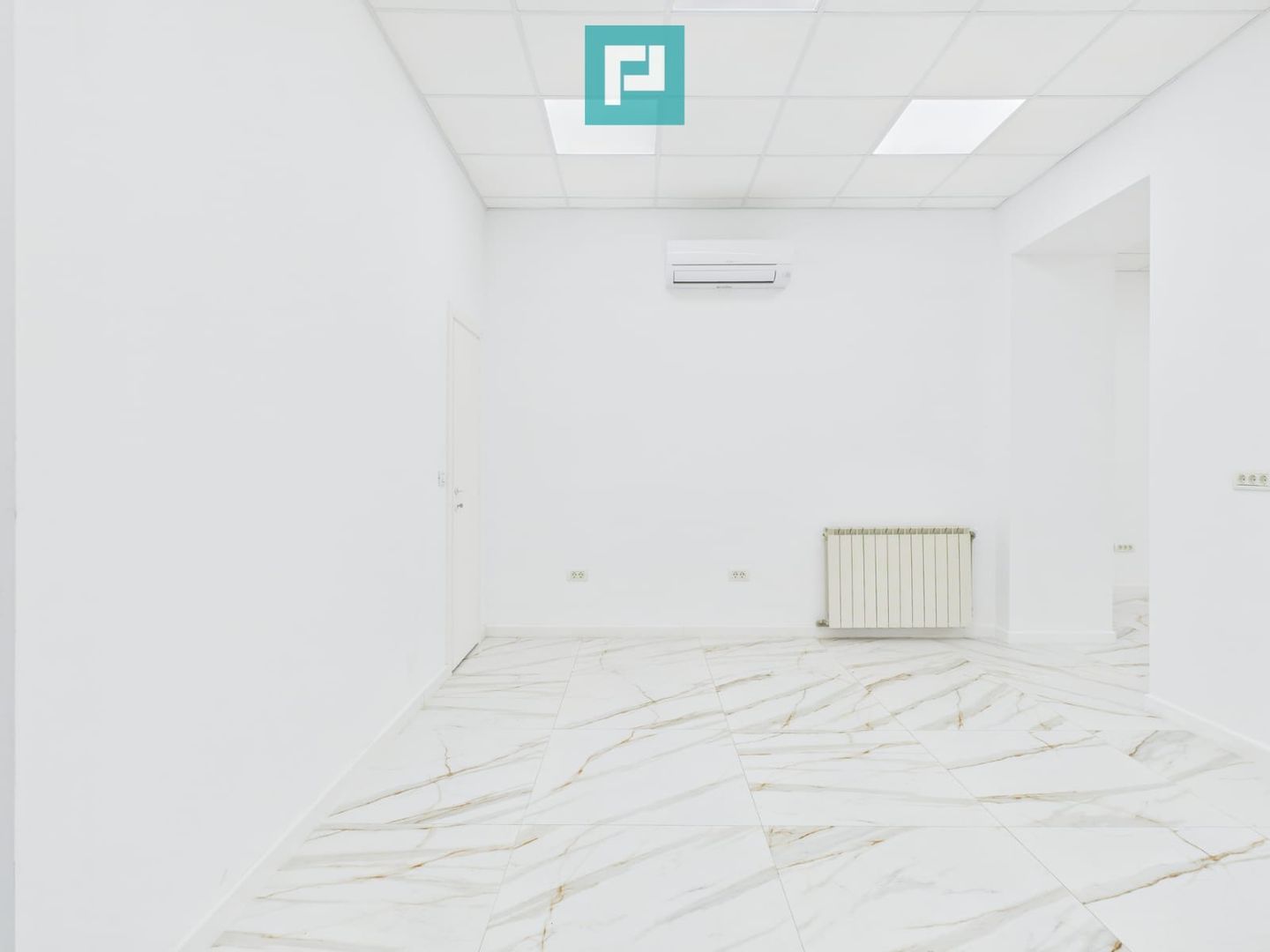 Apartament spectaculos ultracentral de închiriat - Poză 10