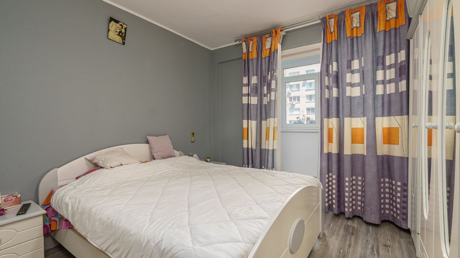 Apart 2 camere Titan 1 Decembrie vis-a-vis Auchan str Jean Steriadi - Poză 4