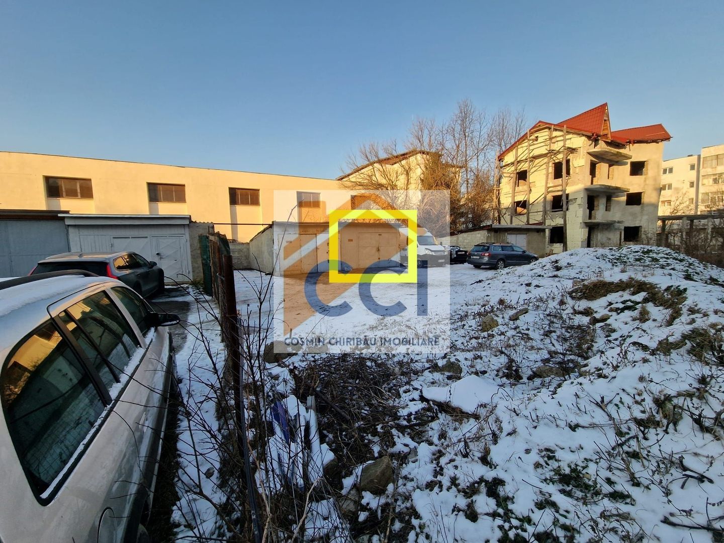 De vânzare – Garaj 22 mp, str. Iosif Cocea, Bacău - Poză 2