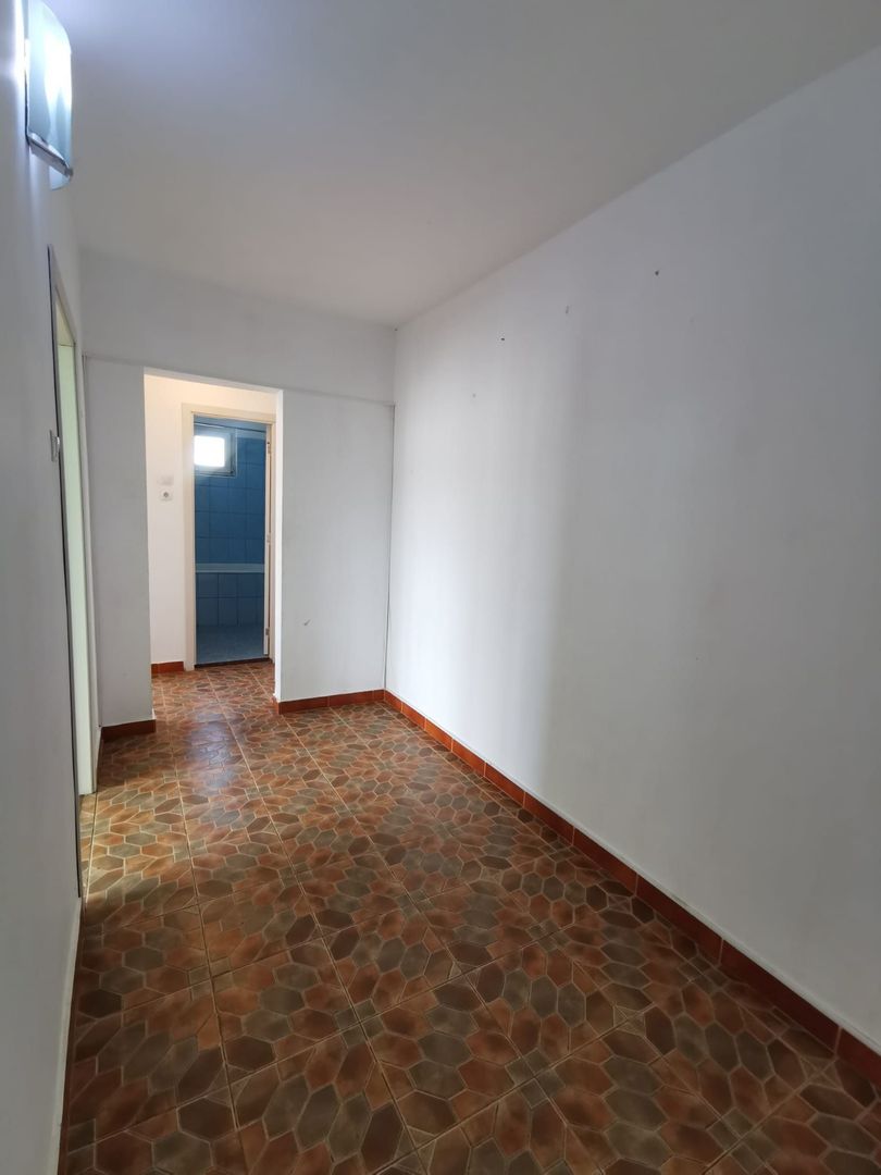 3 camere  decomandat Titan Ozana Pallady mutare imediata - Poză 17