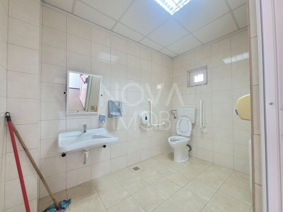 Spatiu comercial de inchiriat 875mp - Piata Cluj - Poză 6