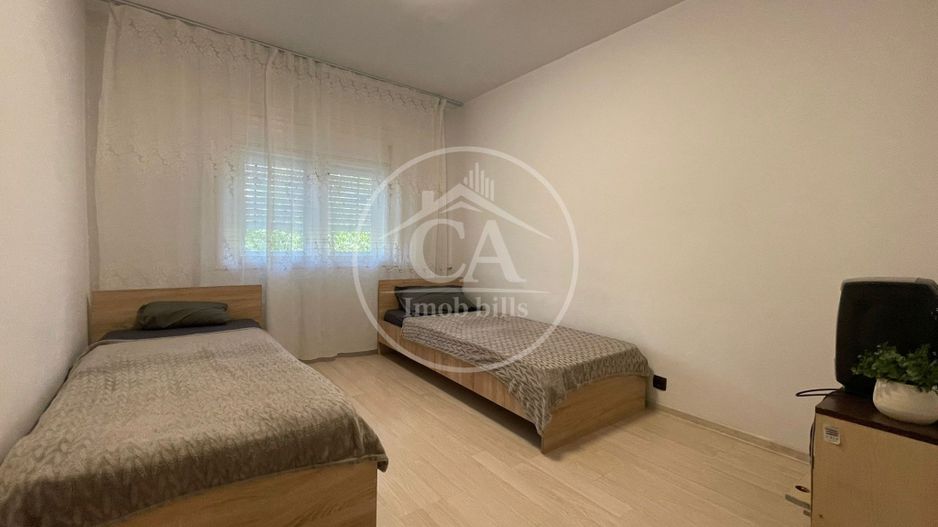 Apartament cu 3 camere de inchiriat in zona Rogerius, Oradea - Poză 11