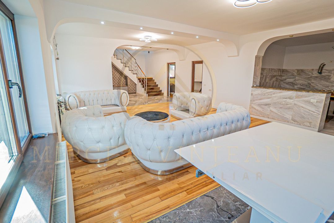 Lazu - Vila de vânzare compusă din P+1E+M. - Poză 5