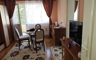 Se vinde apartament cu 2 camere str. Violetelor tg -mures - Poză 1