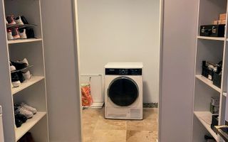 Casa individuala complet mobilata zona Lupeni, Sibiu - Poză 9