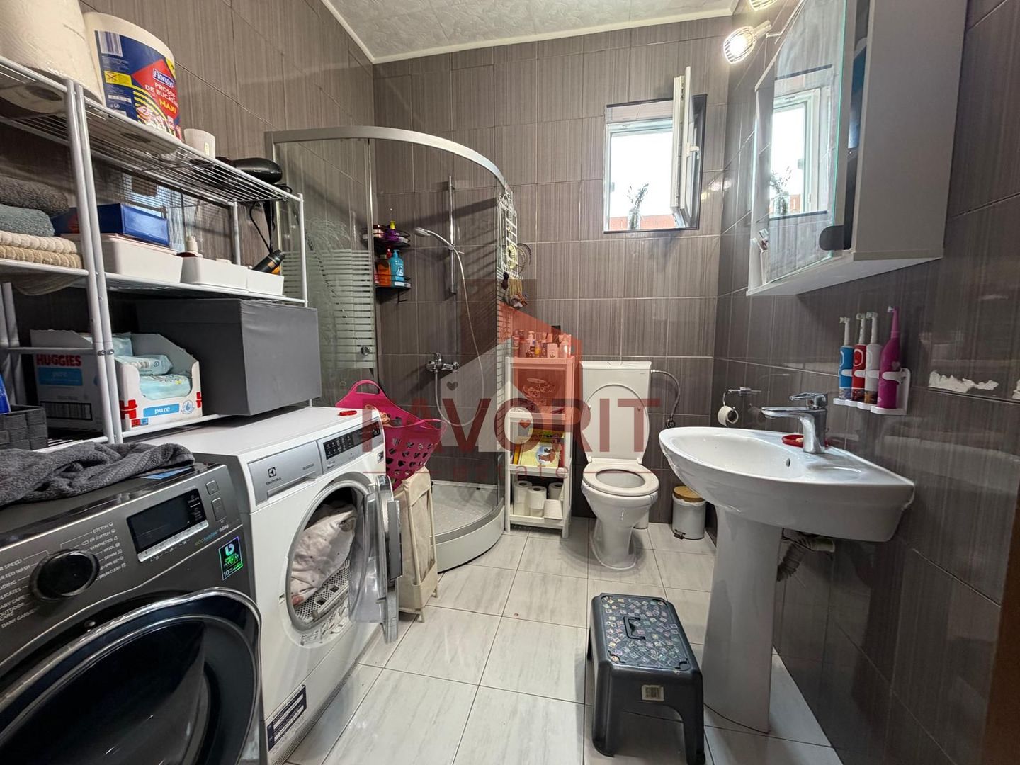 Duplex | Mobilat | Parter+Etaj | Toate utilitatile | 2 Bai | - Poză 14