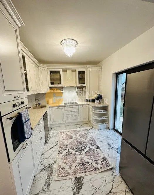 Vila 5 Camere 450 MP Teren Complet Mobilata Valea Lupului - Poză 3