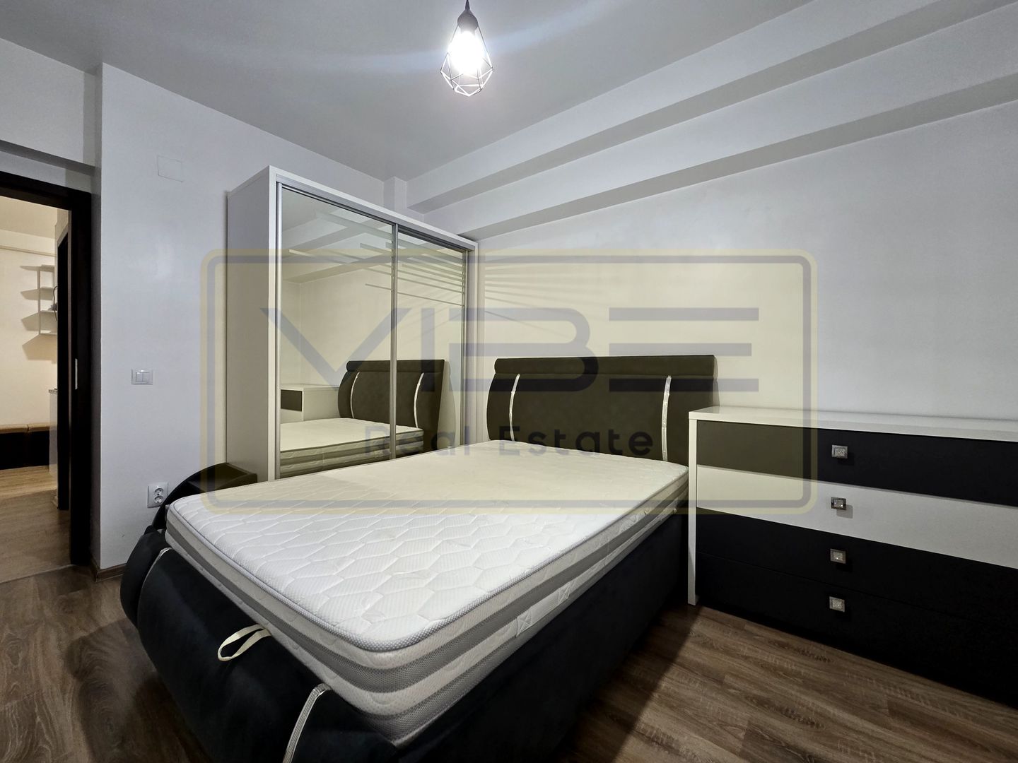 Tudor Vladimirescu/Tatarasi- 3 camere - bloc nou - 490 euro - Poză 5