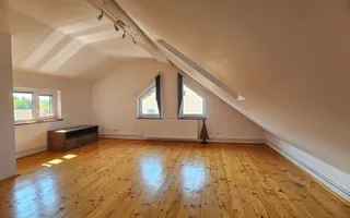 Apartament de inchiriat 6 camere 179 mp Etaj 2 + mansardă - Poză 24