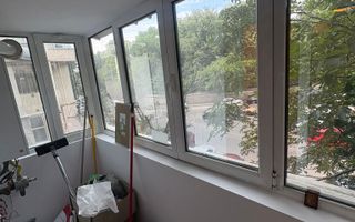4 camere  etaj 1 /450 m METROU UNIRII - Poză 9