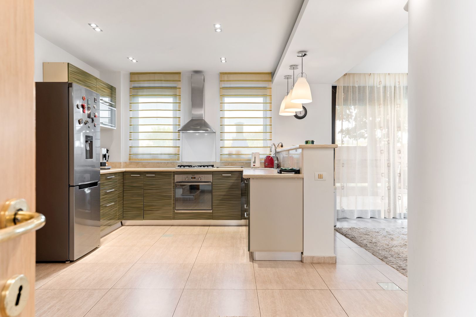 VANZARE Vilă PREMIUM cu 6 camere în zona Central, OTOPENI - Poză 22