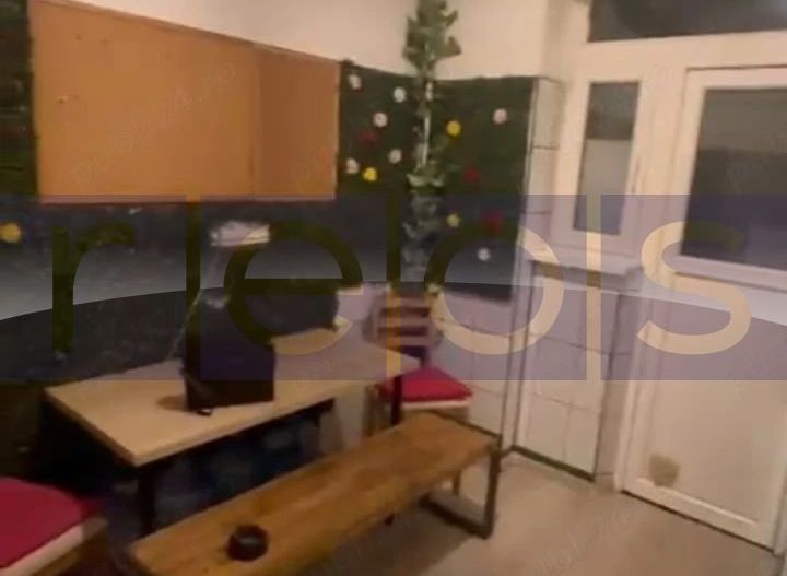 SPATIU 140 MP | 7 CAMERE | PARTER INALT | IDEAL ACTIVITATI COMERCIALE - Poză 4