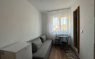 Camera cu baie, renovata complet, Str. Serii 2, prima inchiriere - Poză 2
