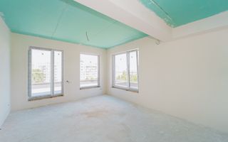 Penthouse 92,2 m² în Buiucani | Terase generoase | Lift direct - Poză 9