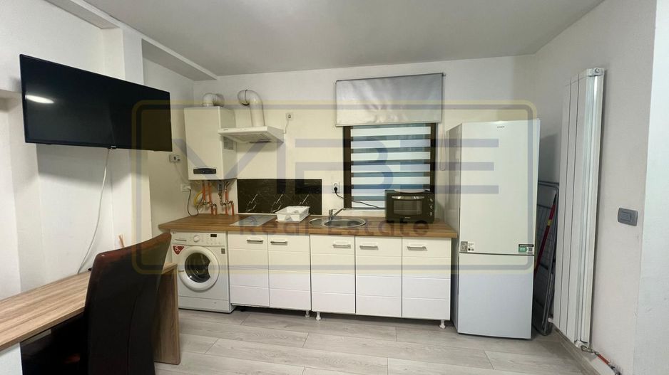 Tg Cucu- 8-10 min UMF- Spital Spiridon- Renovat integral - Poză 4