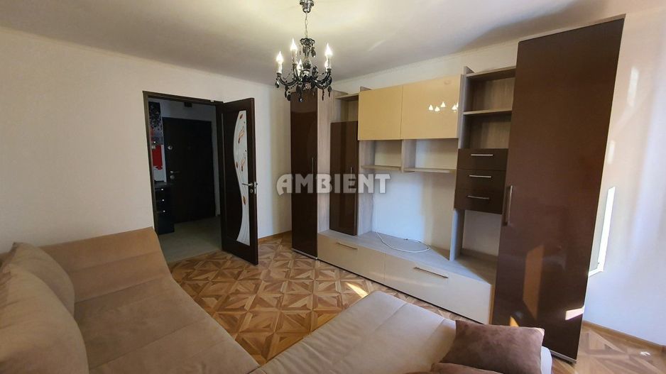 Apartament 2 camere, etaj 2, Zona Industrială; - Poză 3