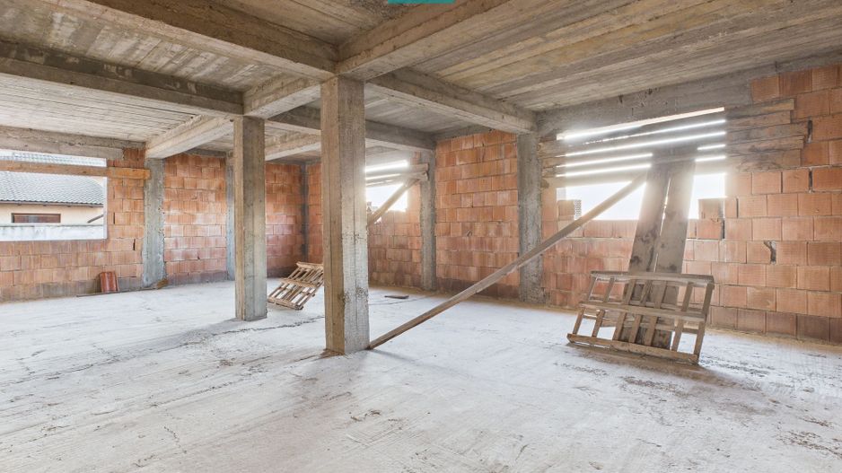 Proprietate impresionantă între Curtici și Macea - Poză 10